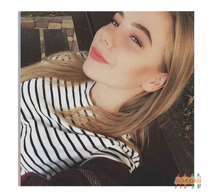Карина Василiвна Нiколаєнко фото №1327455. Завантажено 24 Листопада 2018