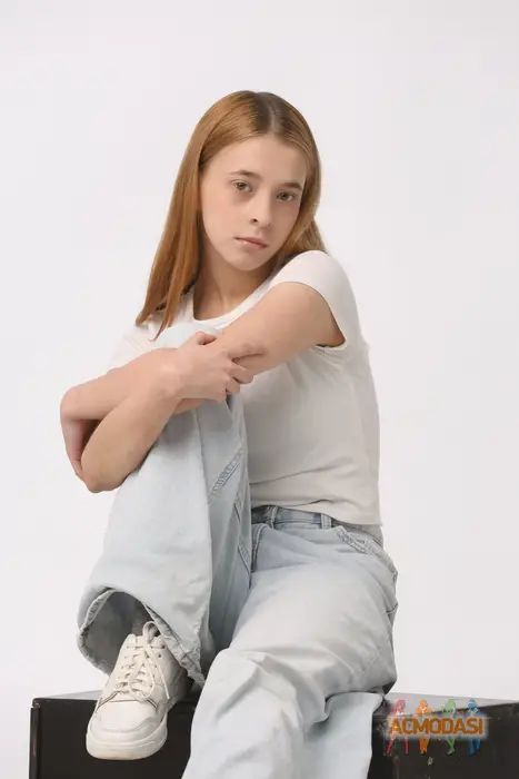 Діана  Ляшенко фото №1751171. Завантажено 04 Січня 2026