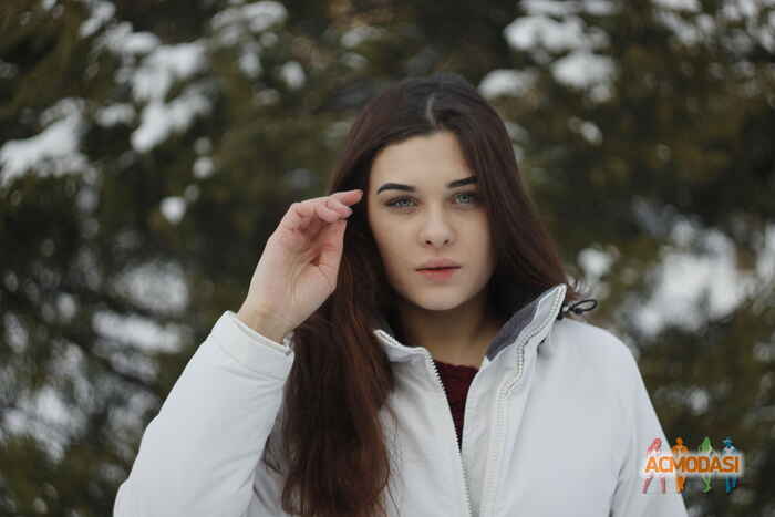 Яна Валеріївна Пахомова фото №1231930. Завантажено 16 Травня 2018