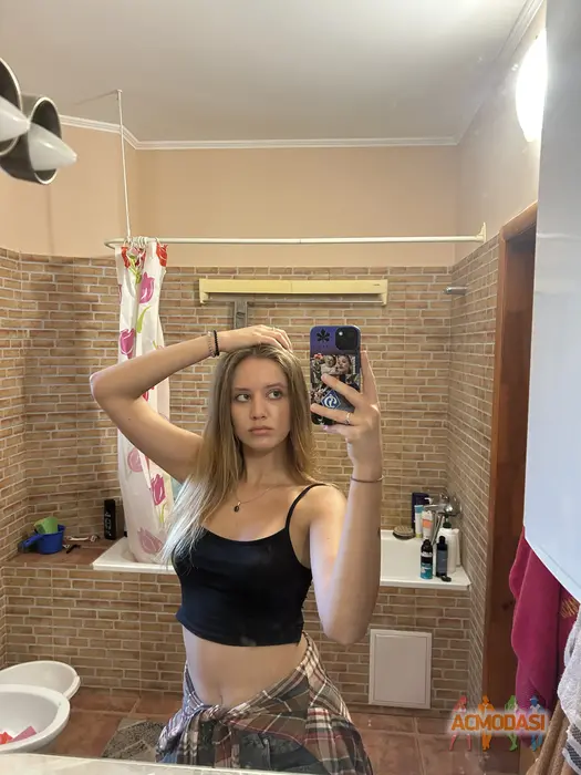 Катя  Руда фото №1746875. Завантажено 06 Вересня 2025