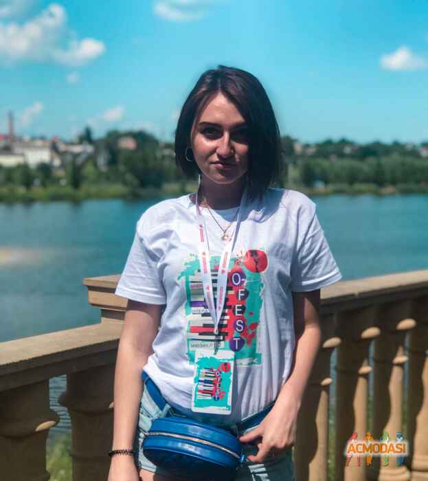 Поліна Юріївна Вовк фото №1414660. Завантажено 25 Червня 2019