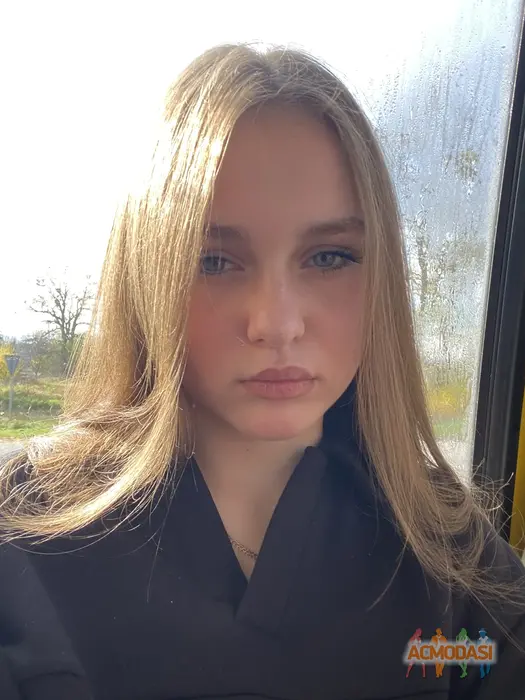 Юліана  Лопушанська фото №1741632. Завантажено 31 Березня 2025