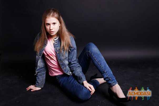 Таня Вікторіван Цехан фото №1038215. Завантажено 31 Березня 2017