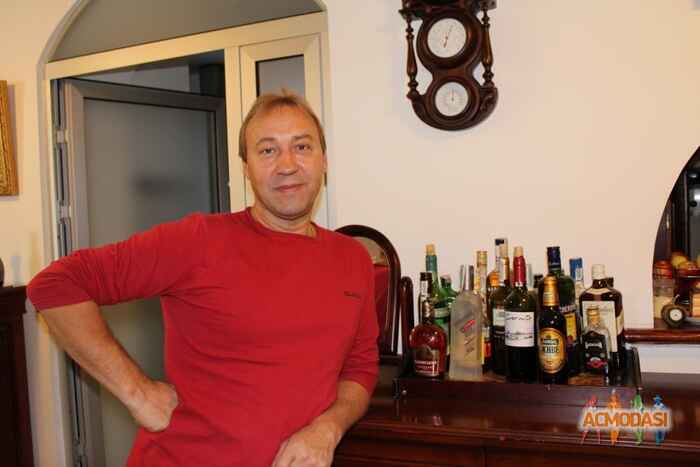 Юрий Александрович Ровинский фото №305145. Завантажено 06 Грудня 2012