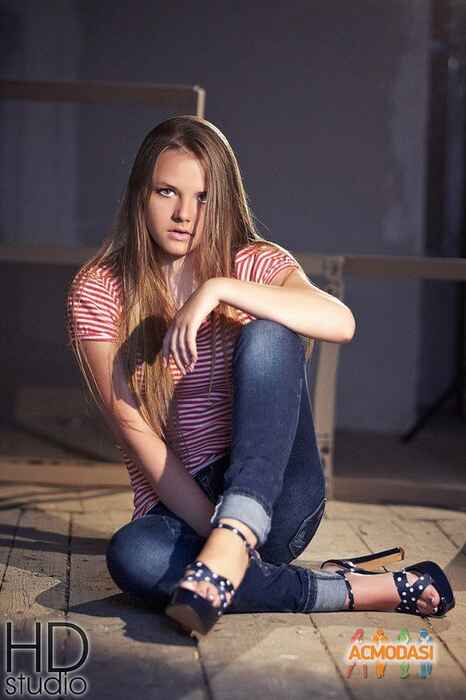 Лена  Уколова фото №323497. Завантажено 10 Січня 2013