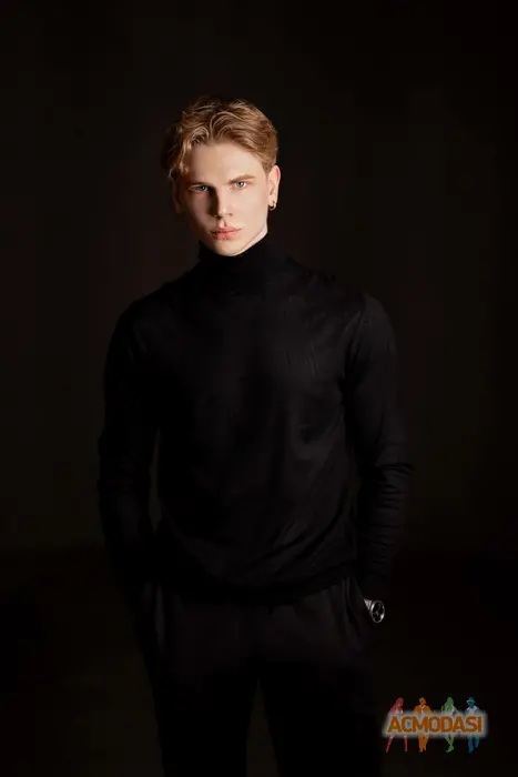 Влад   фото №1743371. Завантажено 22 Травня 2025