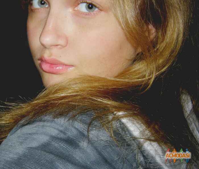 Зотько  Лена фото №160958. Завантажено 06 Березня 2012