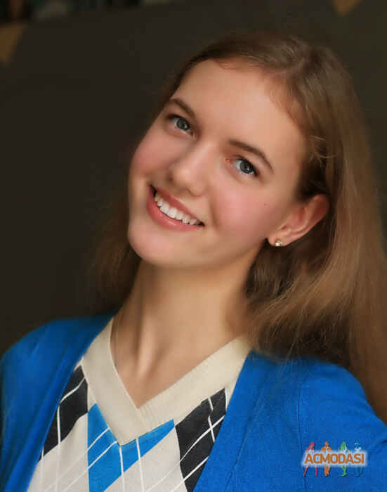 Алина Олеговна Матюк фото №777299. Завантажено 08 Січня 2015