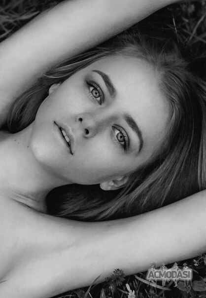 Yana   фото №745698. Завантажено 04 Жовтня 2014