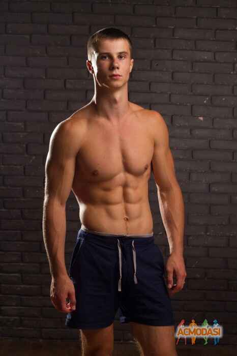 Юрий  Юрьевич фото №850747. Завантажено 11 Листопада 2015