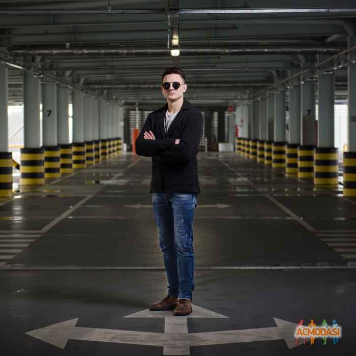 Євген Олегович Скалько фото №1218904. Завантажено 11 Квітня 2018