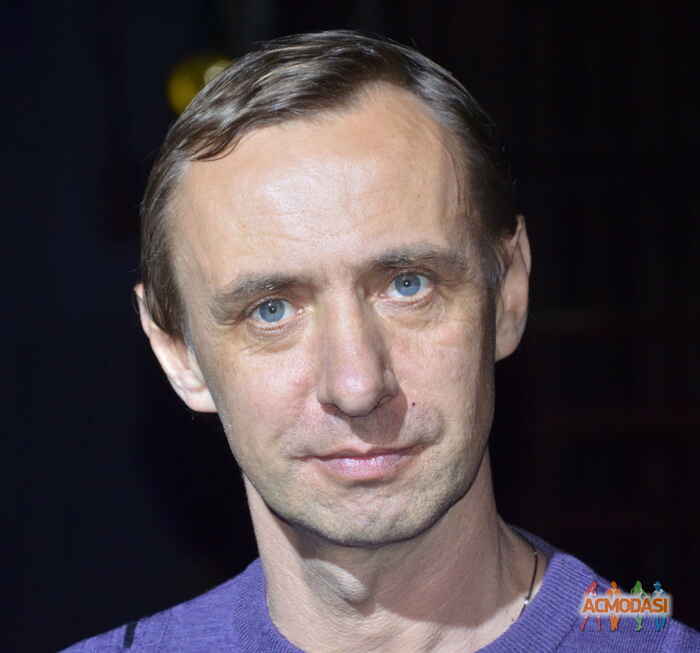 Сергій  Ярий фото №981001. Завантажено 05 Листопада 2016