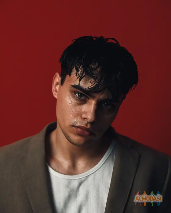 Сергій Вікторович Кутулупенко фото №1749957. Завантажено 23 Листопада 2025