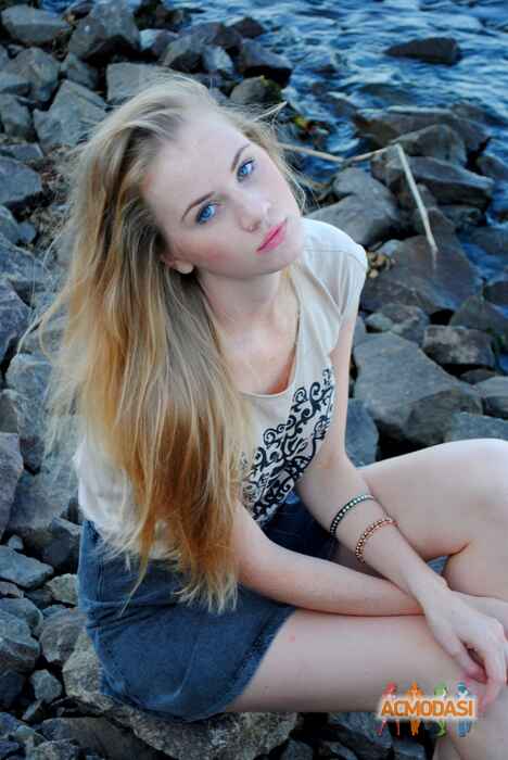 Алена Игоревна Скрынник фото №733952. Завантажено 17 Вересня 2014