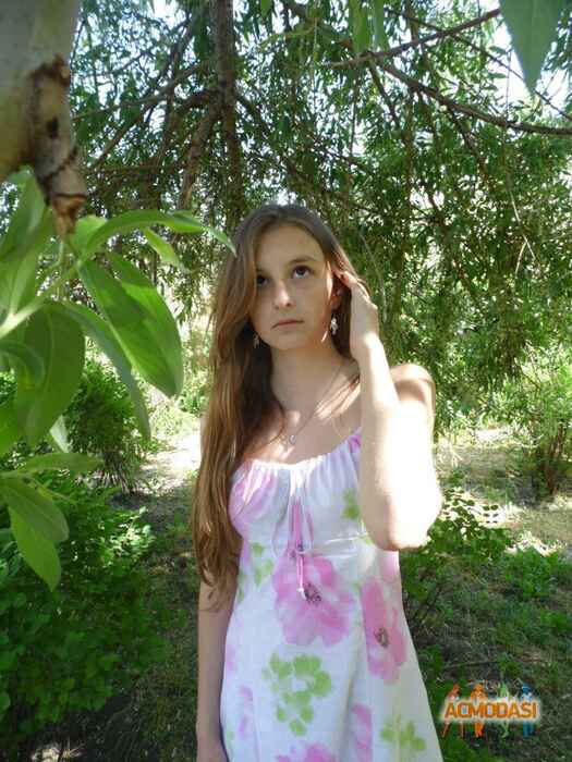 Юля  Кирстя фото №1054237. Завантажено 15 Травня 2017