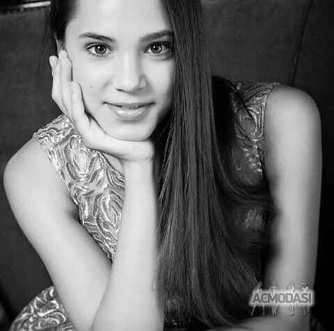 Марина Альбертівна Цимбал фото №1193322. Завантажено 23 Лютого 2018