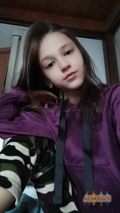 Уляна   фото №1612061. Завантажено 03 Березня 2021