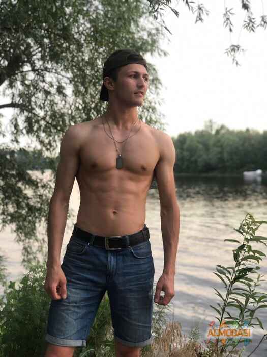 Vladyslav   фото №1633885. Завантажено 12 Червня 2021