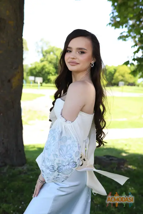 Olena   фото №1750262. Завантажено 30 Листопада 2025