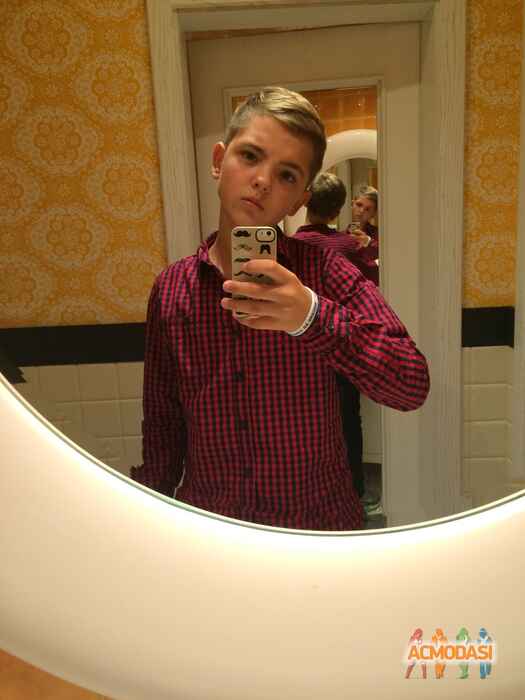 Данило Ярославович Буга фото №969639. Завантажено 11 Жовтня 2016