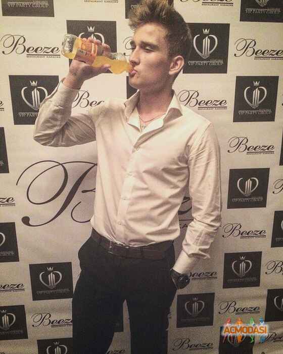 Yarik  Piskun фото №1063633. Завантажено 08 Червня 2017