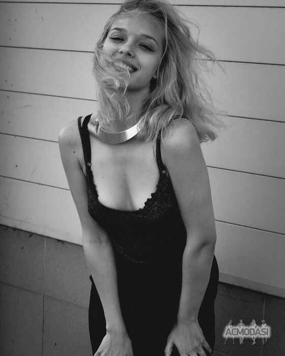 Елена Владимировна Слаблюк фото №1081159. Завантажено 20 Липня 2017