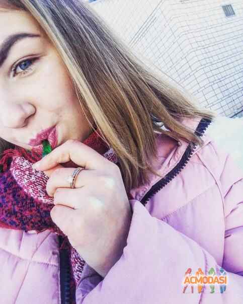 Вика Леонидовна Любимова фото №1204982. Завантажено 13 Березня 2018