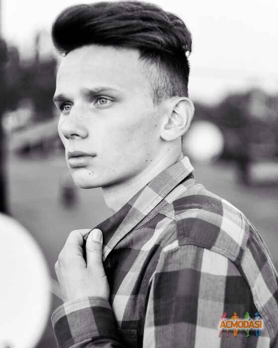 Андрей Олегович Пошукайло фото №850662. Завантажено 11 Листопада 2015