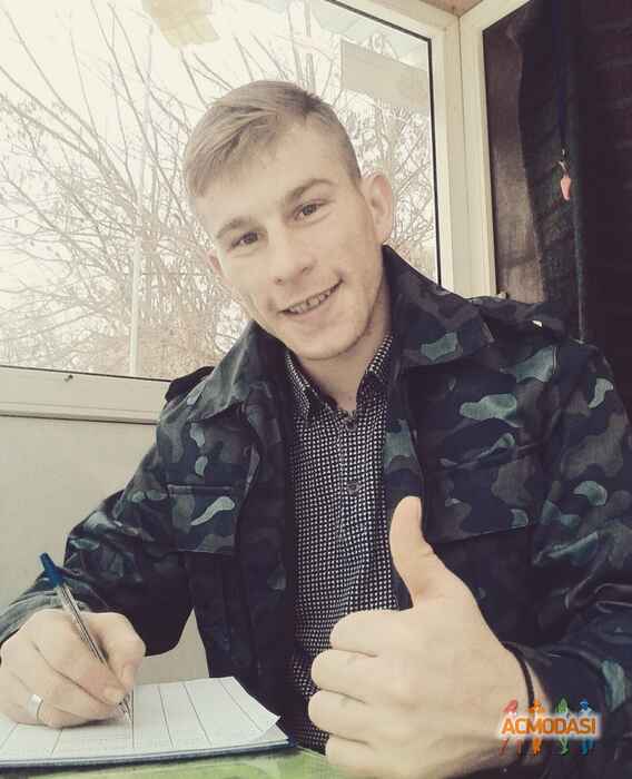 Рома Валерійович Антонюк фото №1365065. Завантажено 13 Лютого 2019