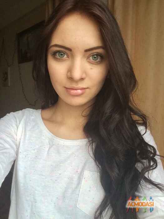Любовь Алексеевна Хлапонина фото №643853. Завантажено 28 Квітня 2014