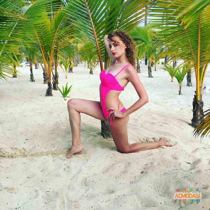 Евгения Николаевна Ищенко фото №934191. Завантажено 20 Липня 2016