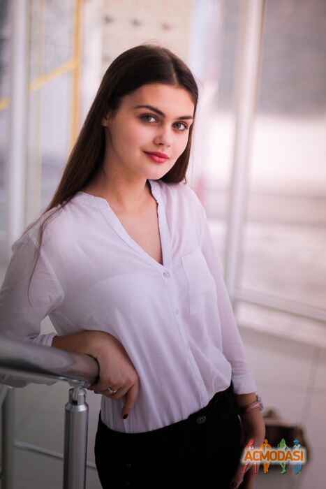 Юліана Василівна Лазазрчук фото №1016388. Завантажено 05 Лютого 2017