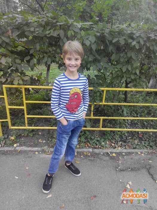 Денис Олексiйович Рожнов фото №1198846. Завантажено 02 Березня 2018