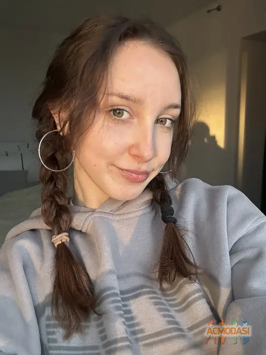 Yasia  Druzhyna фото №1742152. Завантажено 16 Квітня 2025