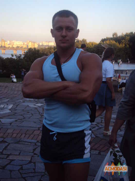 Владислав Николаевич Николаенко фото №203938. Завантажено 26 Травня 2012
