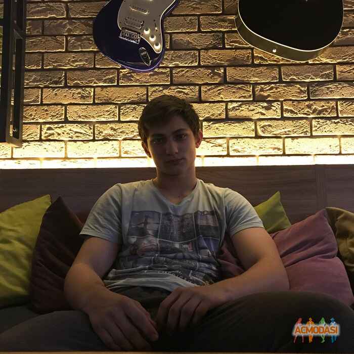 Артур Анатальович Пасічник фото №1488031. Завантажено 14 Грудня 2019