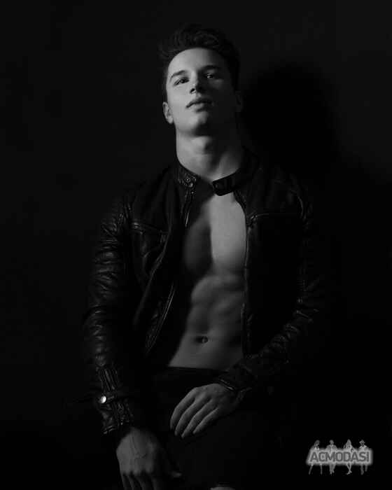 Максим Виталиевич Блинов фото №1386773. Завантажено 06 Квітня 2019