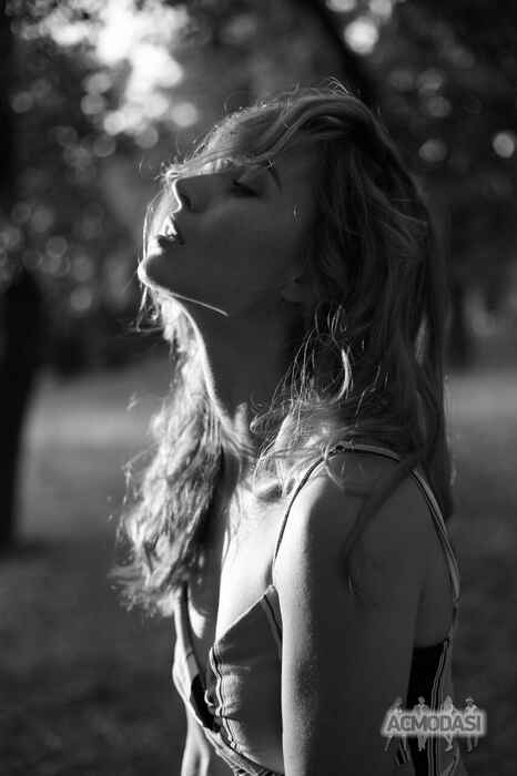Lara  GRIG фото №1284852. Завантажено 02 Вересня 2018