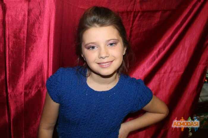 Алена Павливна Тарасенко фото №1173588. Завантажено 27 Січня 2018