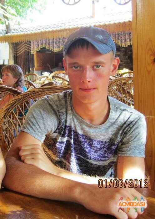 Олег Владимирович Белоус фото №1040980. Завантажено 08 Квітня 2017