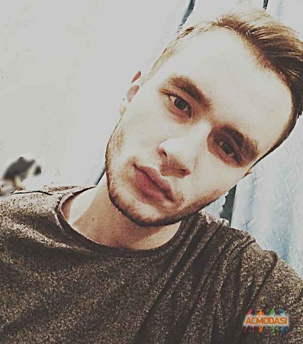 Максим   фото №1139781. Завантажено 20 Листопада 2017