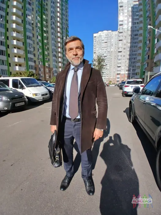 Albert  De фото №1742547. Завантажено 01 Травня 2025