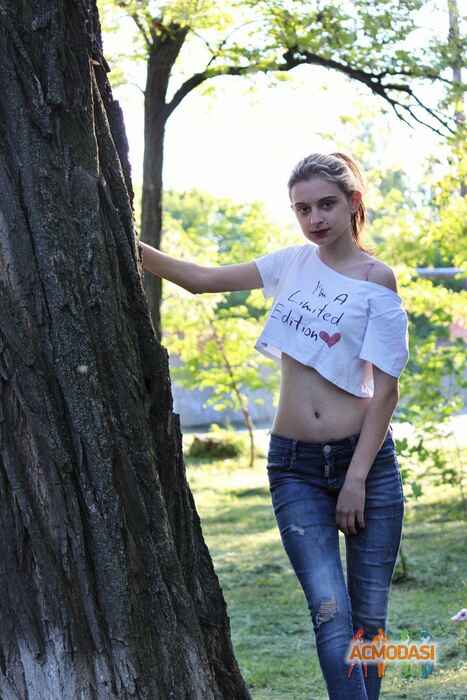 Алена  Надолишна фото №1235117. Завантажено 23 Травня 2018