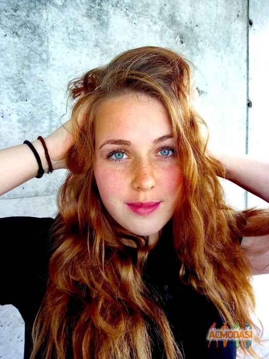 Камила Павловна Лисицкая фото №1086739. Завантажено 02 Серпня 2017