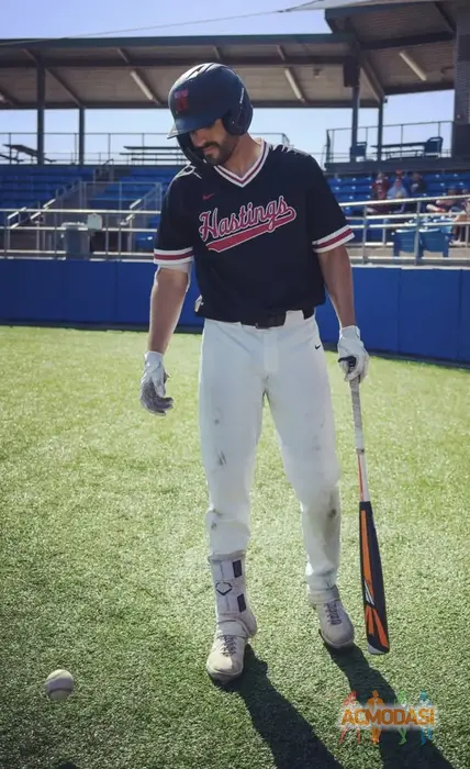 Michael  M фото №1746500. Завантажено 25 Серпня 2025