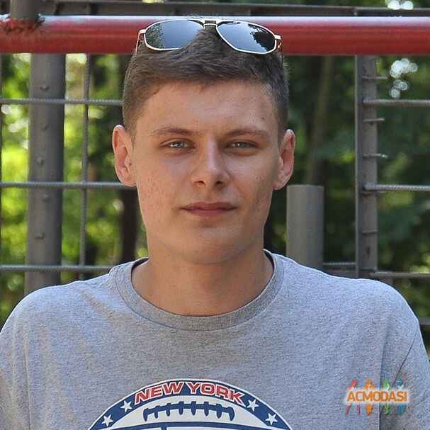 Саша  Колос фото №1085524. Завантажено 31 Липня 2017