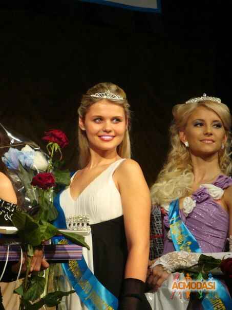 Alona  Bern фото №1047512. Завантажено 26 Квітня 2017