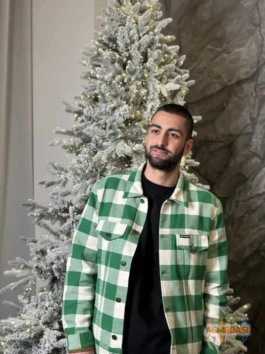 Артем  Шамян фото №1746945. Завантажено 07 Вересня 2025