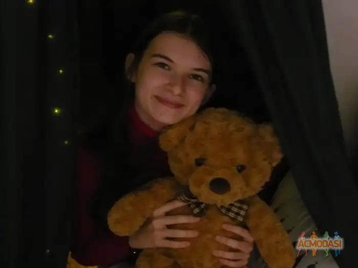 Polli   фото №1751402. Завантажено 08 Січня 2026