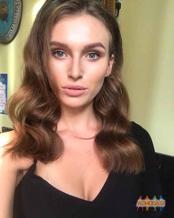 Марина Ярославівна Куницька фото №1483728. Завантажено 04 Грудня 2019